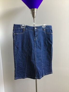 Denim mini-trumpet skirt